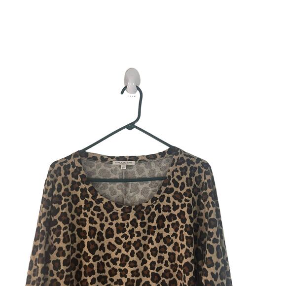 Green Envelope‎ Women's Plus Size 2X Animal Cheetah Brown Print Tunic Sweater - Picture 2 of 7